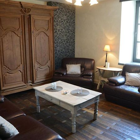 O Mont Des Rnauds Hotel Bertrix Bagian luar foto