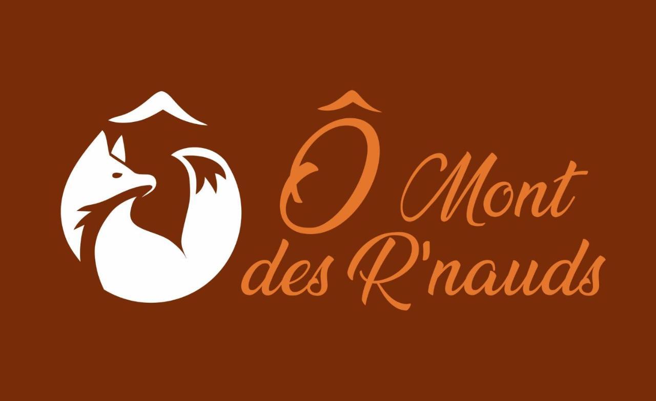 O Mont Des Rnauds Hotel Bertrix Bagian luar foto